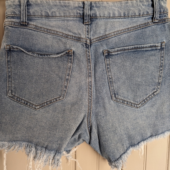 SINCERELY JULES Size 9/29 Jean Shorts - Picture 2 of 2